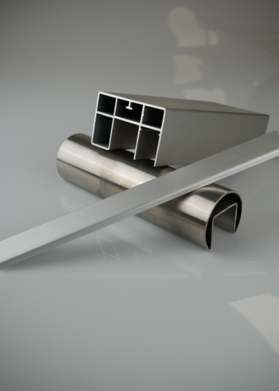 Het verschil tussen RVS en aluminium