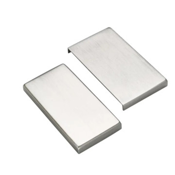 Rechthoekige afdekkappen voor glazen deurscharnier Cassie aluminium RVS look